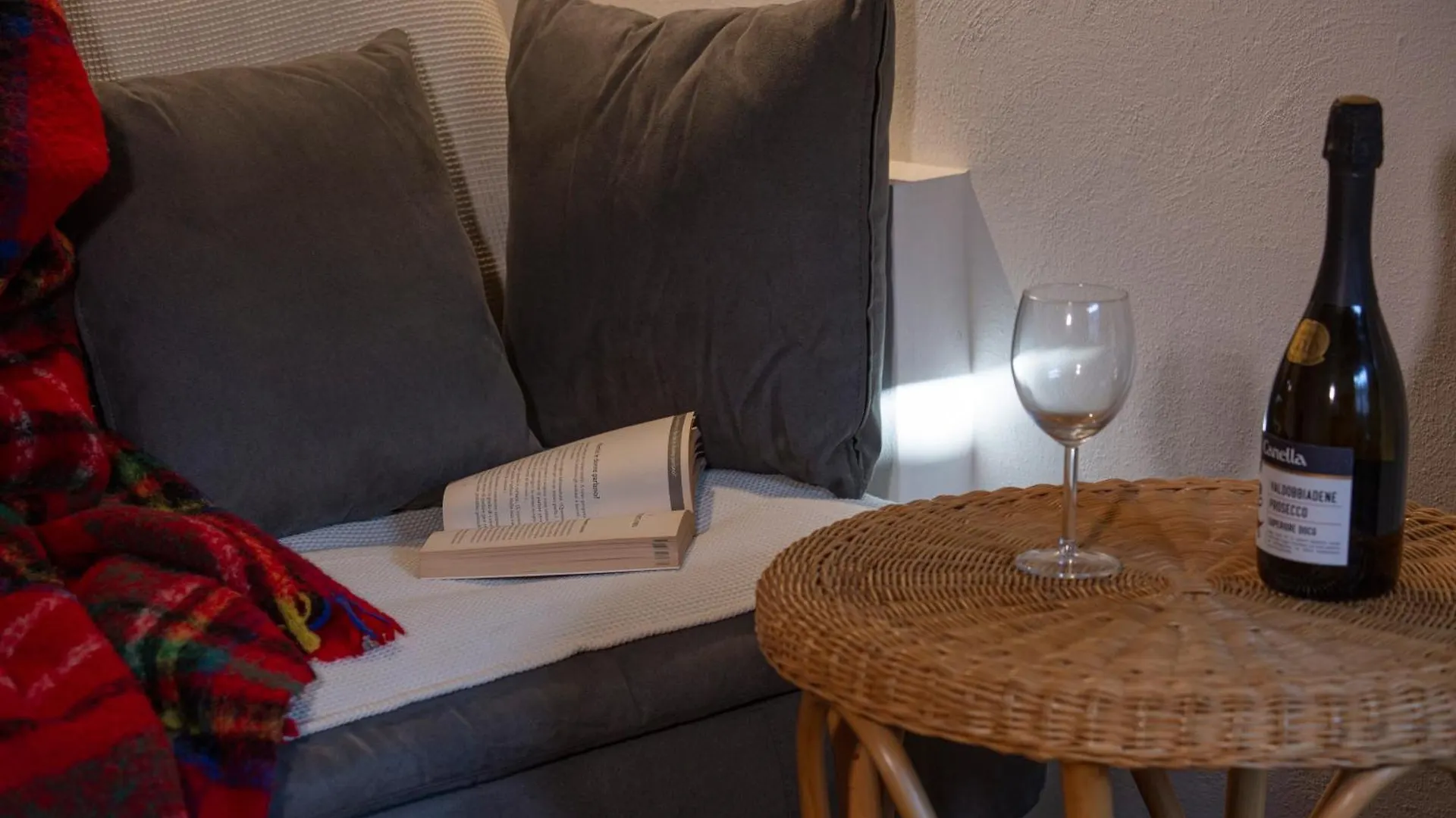 Nido Sui Tetti Di Lucca, Romantico E Centralissimo דירה