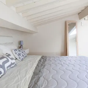 White Attic Appartamento